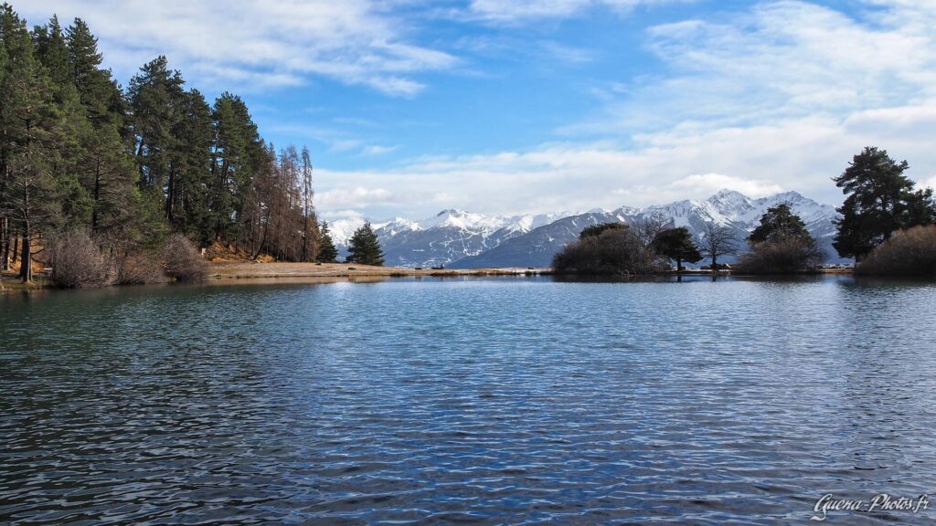 Lac de Saint-Apollinaire (05160)