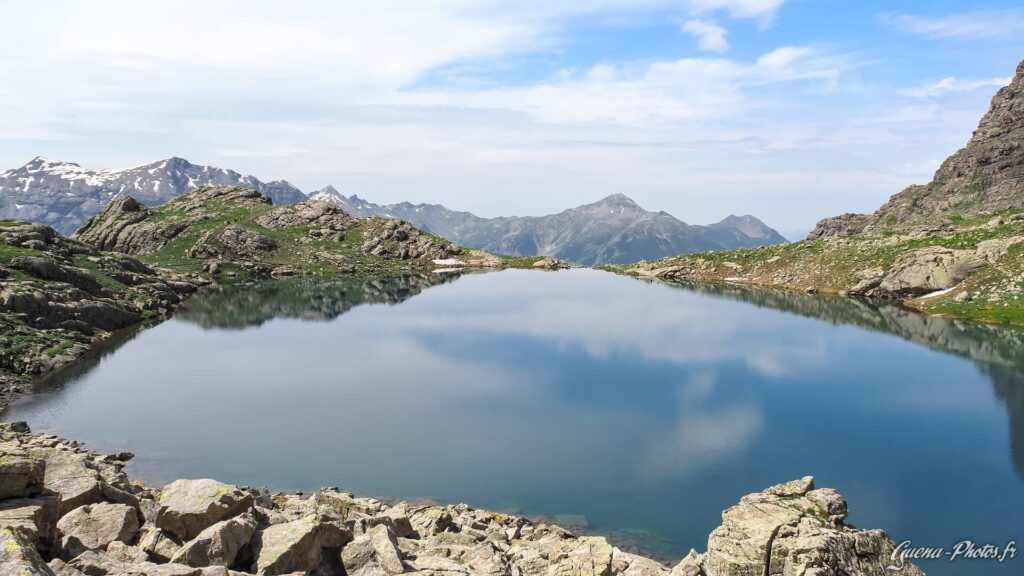 Lac des Pisses, au départ de Prapic, dans le Parc National des Écrins (05500)